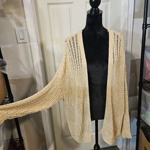 Hollister Cardigan Womens Medium Chunky Heavy Knit Oversized Tan Longsleeved Top